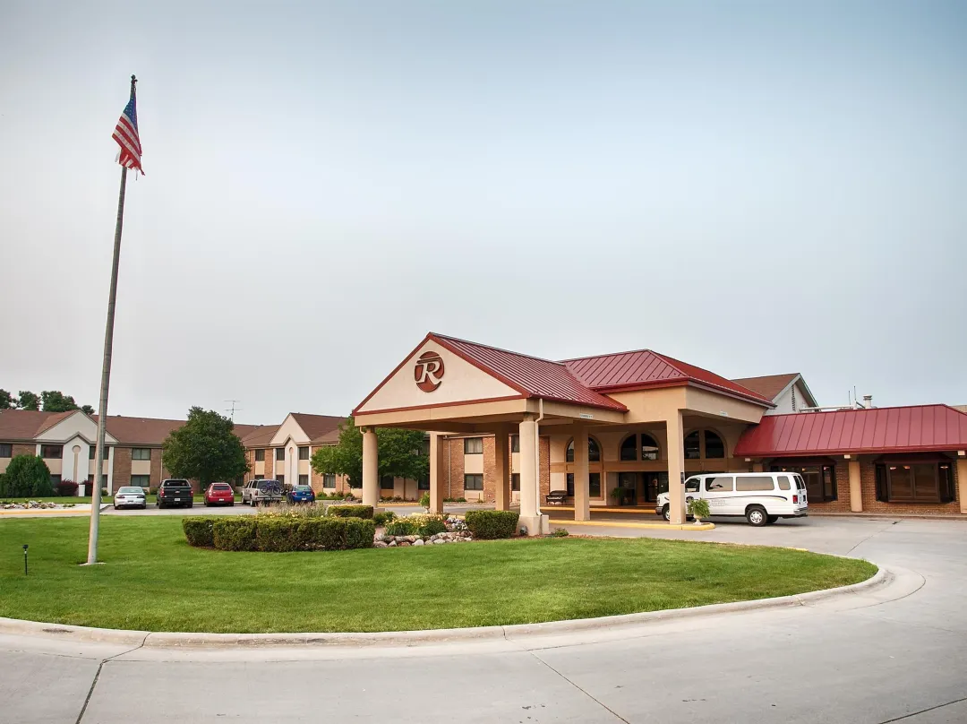 Best Western Plus Ramkota Hotel - Sioux Falls, SD