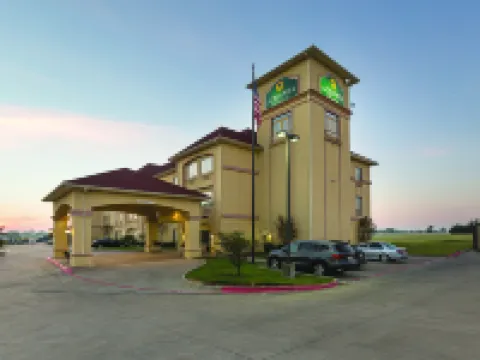 阿爾瓦拉多拉昆塔温德姆套房酒店 約翰遜縣酒店