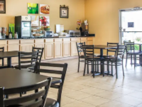 クオリティ イン フランクリン - クール スプリングス エリア フランクリンのホテル