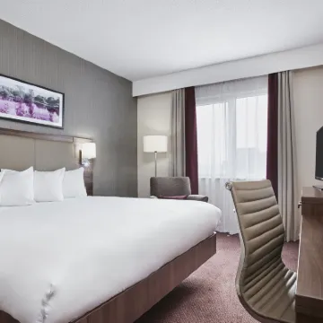 Leonardo Hotel Derby Hotels near Derby Central Library