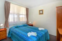 Ocean Drive Motel Hotels in Bunbury