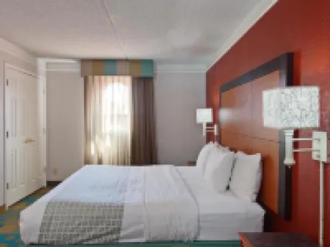 La Quinta Inn by Wyndham Costa Mesa / Newport Beach Hotels in Costa Mesa