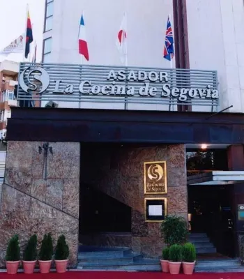 Los Arcos Hôtels à : Ségovie