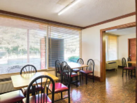 Mountain Home Inn Hotels in Baxter County