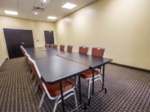 Comfort Suites Hotels in Sullivan County