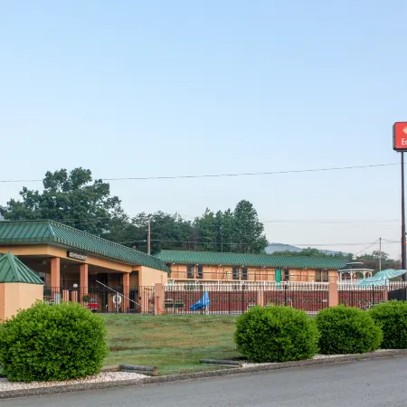 Econo Lodge Rocky Top