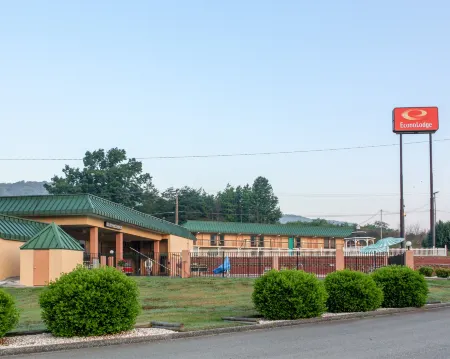 Econo Lodge Rocky Top Отели рядом с достопримечательностью «ТУРА Клинч Ривер Аксесс»
