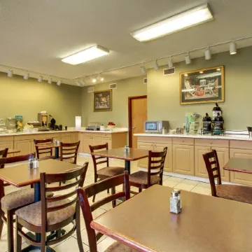 Quality Inn & Suites Pearl-Jackson