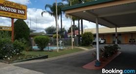 Golden West Motor Inn