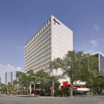 馬特里克斯飯店 MacEwan University附近的飯店