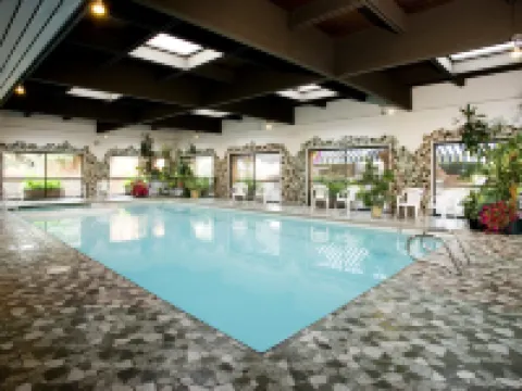 マーモット ロッジ ジャスパーのホテル