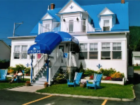 Hotel-Motel Fleur de Lys Hotels in Perce