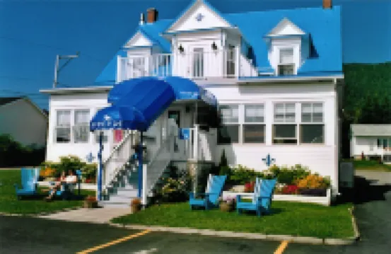 Hotel-Motel Fleur de Lys