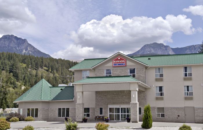 Ramada Limited Golden