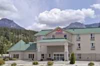 Ramada Limited Golden Hotels near Golden Museum and Archives