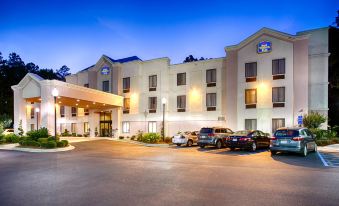 Best Western Plus Richmond Hill Inn