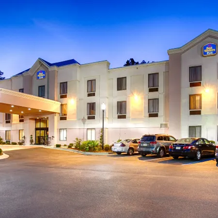 Best Western Plus Richmond Hill Inn