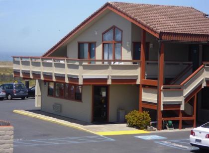 Super 8 by Wyndham Fort Bragg