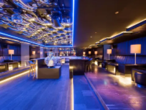 W ヴェルビエ バニュのホテル