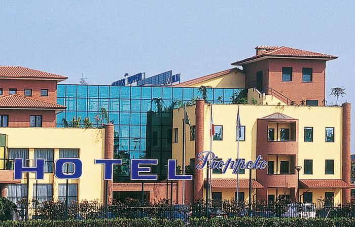 Just Hotel Saronno