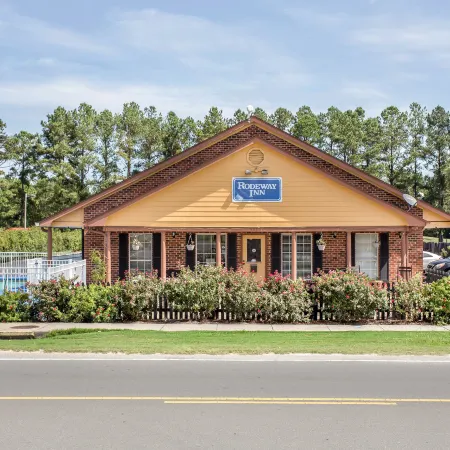 Travelodge by Wyndham Santee