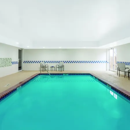 La Quinta Inn & Suites by Wyndham Hopkinsville