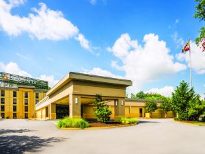 La Quinta Inn & Suites by Wyndham Baltimore S. Glen Burnie