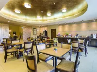 La Quinta Inn & Suites by Wyndham Houston Energy Corridor