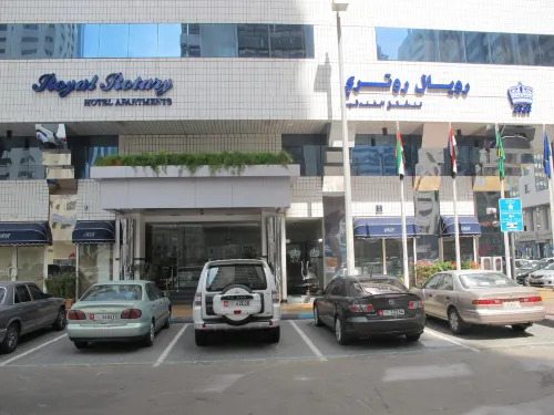 Uptown Hotel Apartments Abu Dhabi by Gewan Öffentliche Flächen Photos