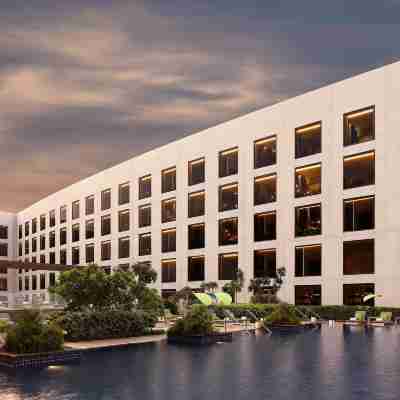 新德里Aerocity國際機場鉑爾曼 Hotel Exterior