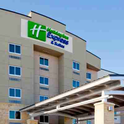 Holiday Inn Express & Suites Mankato East Hotel Exterior