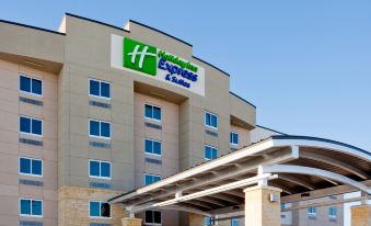 Holiday Inn Express & Suites Mankato East