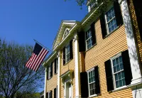 Fairfield Inn & Suites Boston Cambridge Các khách sạn gần Đại học Harvard