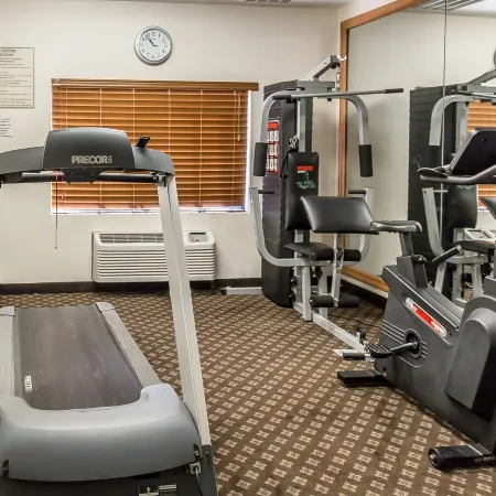 Quality Inn at Collins Road - Cedar Rapids