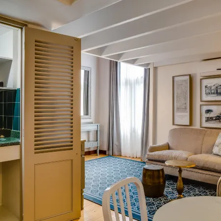 Protea Hotel Cape Town Mowbray Отели рядом с достопримечательностью «Стадион «Атлон»»
