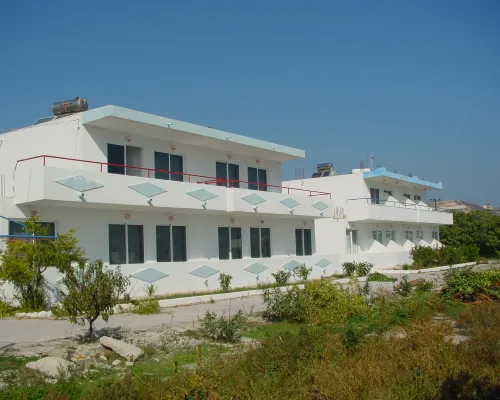 Stenna Apartments Hotels near Mylotopi