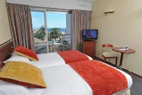Hotel Brise de Mer - Piscine intérieure & extérieure