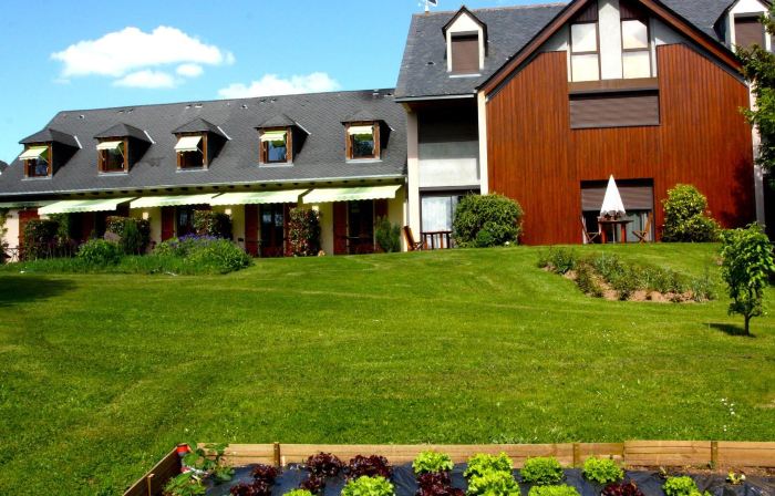 Logis Auberge du Barrez