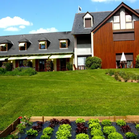 Hotel Restaurant Auberge du Barrez Logis