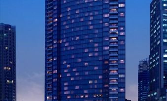 1. JW 메리어트 ..