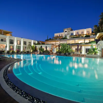 Ramada Resort by Wyndham Bodrum Hotel dekat Pantai Gumbet