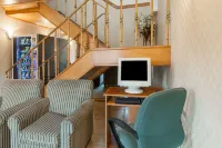 Knights Inn South Amboy - Motels