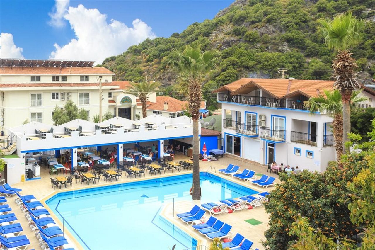 Akdeniz Beach Hotel