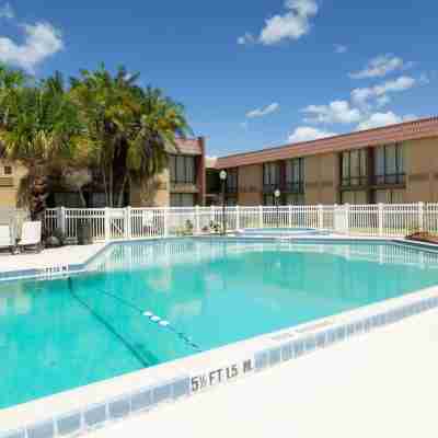 I-Drive Grand Resort & Suites Fitness & Recreational Facilities