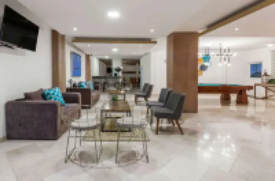 Howard Johnson by Wyndham Guanajuato Leon Avenida