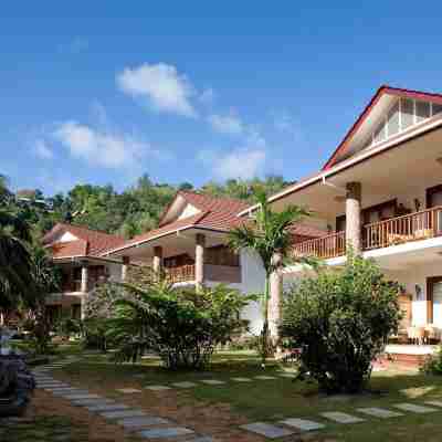 Hotel Le Duc de Praslin Hotel Exterior
