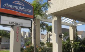 Howard Johnson by Wyndham Torrance