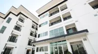 B2 Korat Boutique & Budget Hotel Hotel di 