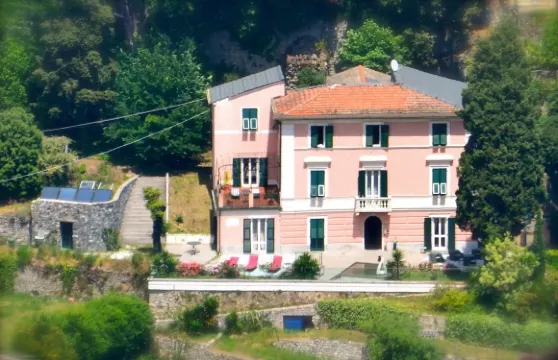 阿奇尼別墅酒店