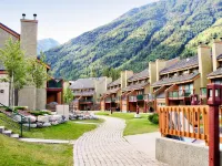Panorama Vacation Retreat at Horsethief Lodge